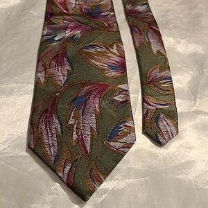 Bella Nova 100% Silk from Italy Hand sewn in USA Neck Tie‎ Mens